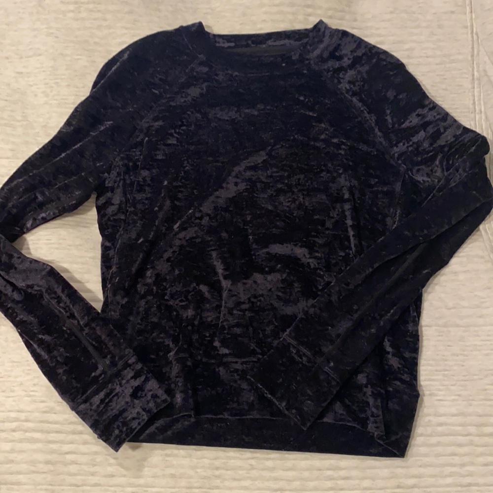Lululemon crushed velvet crew neck - limited edition